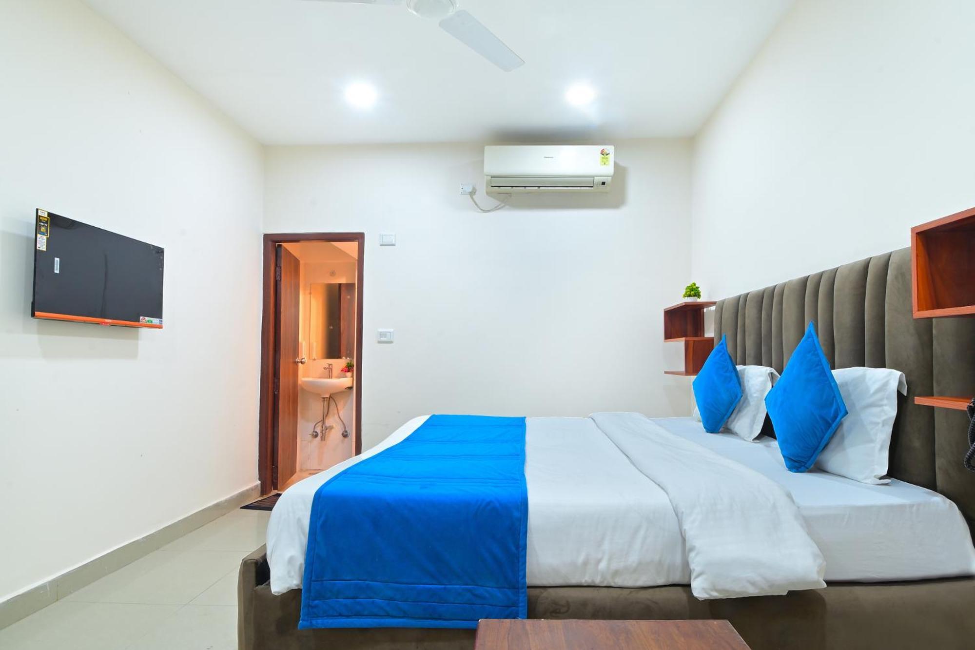 Chowdhry Tourist Lodge - New Delhi Railway Station - 2 Minutes Walk Nova Deli Exterior foto